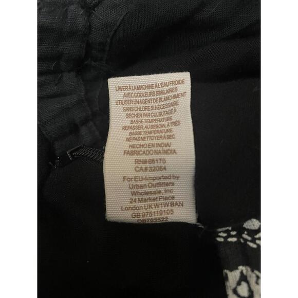 Free People Sz  4 Feel The Sun Linen Wide Leg Jumpsuit Romper Paisley Black - Picture 9 of 9